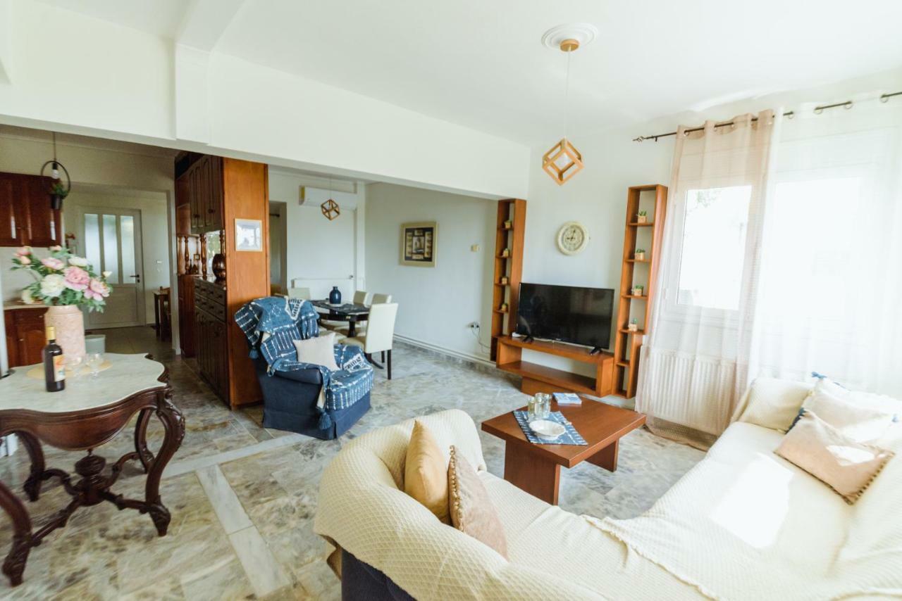 Akadimia Luxury Apartment Mytilene Ngoại thất bức ảnh